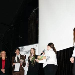 49bfce2d5fa210a796ebe52f9bbd5741